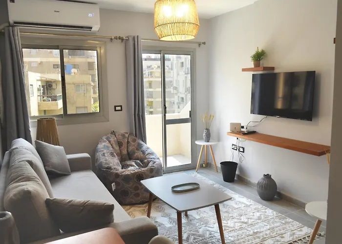 Sunny Haven 1Br Apartment Near Cairo Airport