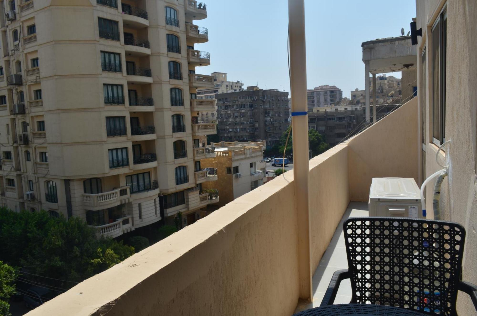 Sunny Haven 1br Near Airport