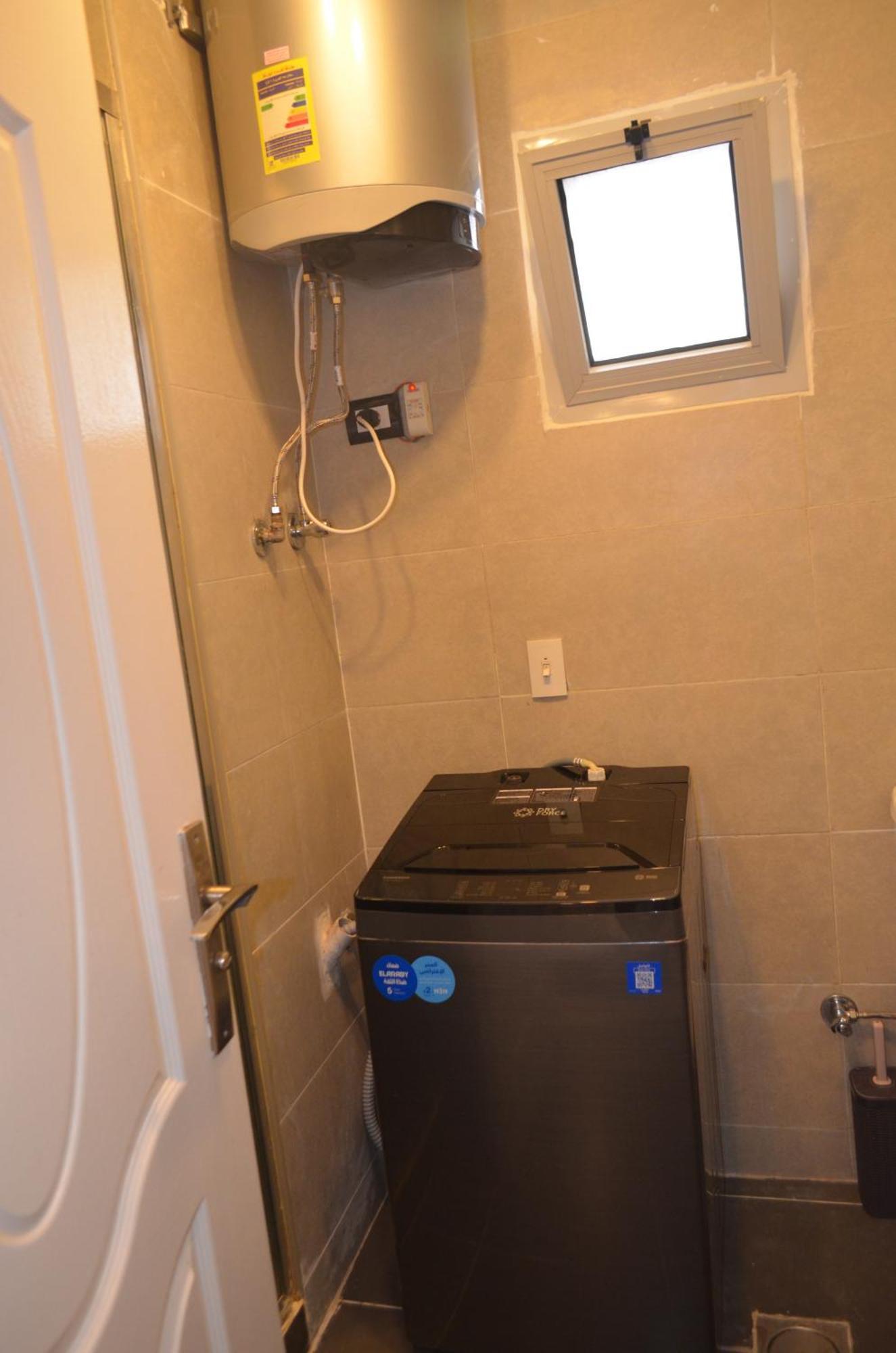 Apartment Sunny Haven 1br Near Airport *