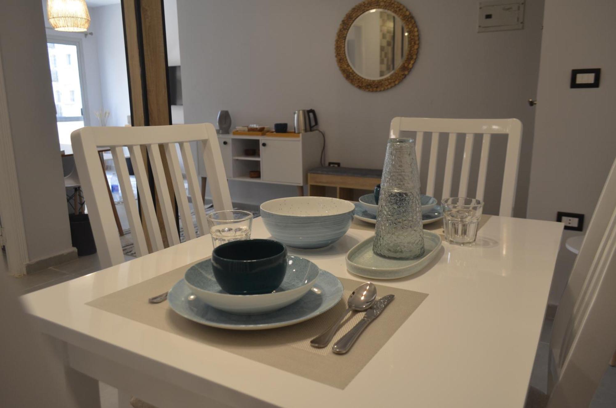 Sunny Haven 1br Near Airport Kairo