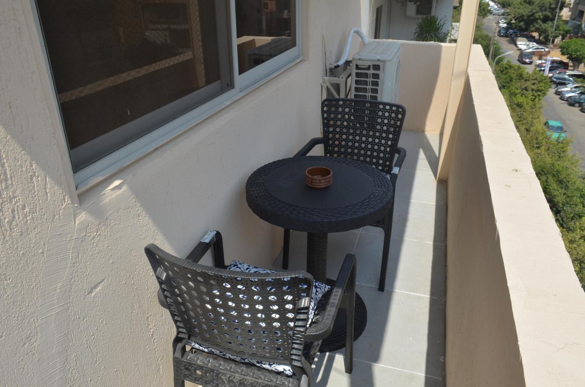 Sunny Haven 1br Near Airport